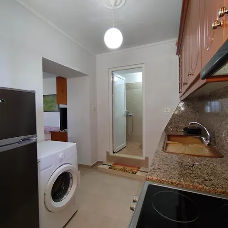 Aris Apartment